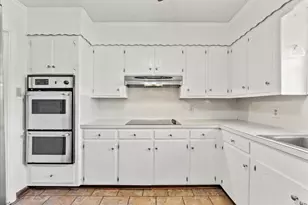 1506 Parkway Dr, Alvin, TX 77511 - Photo 15