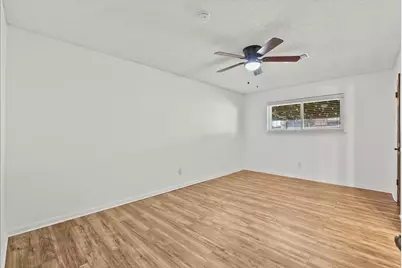 1506 Parkway Drive, Alvin, TX 77511 - Photo 21