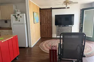 111 Dorsett Rd, Palacios, TX 77465 - Photo 5