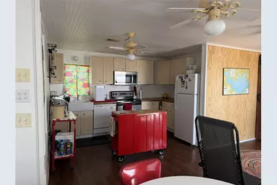 111 Dorsett Road, Palacios, TX 77465 - Photo 3