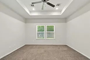 2150 Mosher Ln, Houston, TX 77088 - Photo 17