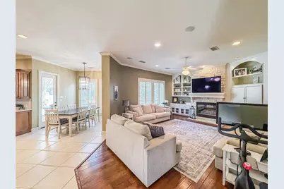 38 E Thymewood Place, The Woodlands, TX 77382 - Photo 19