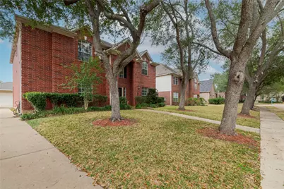 2622 Creek Terrace Drive, Missouri City, TX 77459 - Photo 3