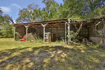 1132 County Road 112, Devers, TX 77538 - Photo 15