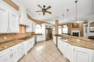 8930 Water Crest Trail, Richmond, TX 77469 - Photo 7