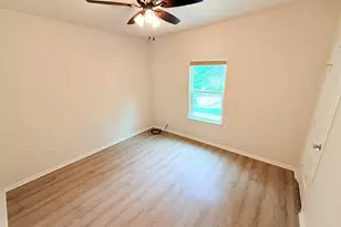 1330 1332 Red Fox Dr, Crosby, TX 77532 - Photo 19