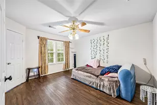 10502 Raven Crossing Ln, Houston, TX 77089 - Photo 17