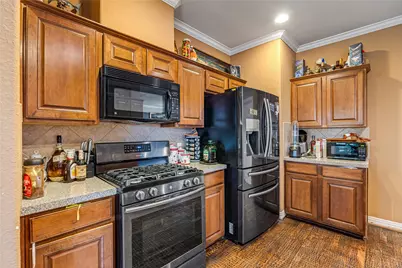 10502 Raven Crossing Lane, Houston, TX 77089 - Photo 11