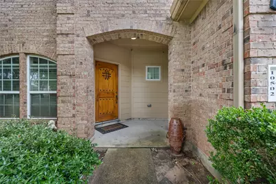 10502 Raven Crossing Lane, Houston, TX 77089 - Photo 3