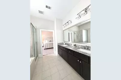 3111 Mitchell Landing Court, Houston, TX 77025 - Photo 35
