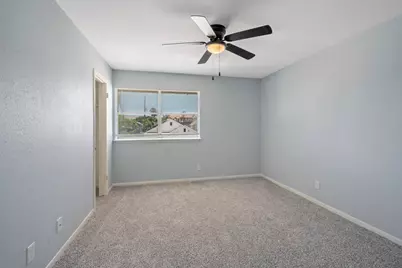 928 Postoffice #5, Galveston, TX 77550 - Photo 13