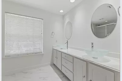 66 Hidden Meadow Drive, The Woodlands, TX 77382 - Photo 21