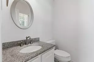 66 Hidden Meadow Dr, The Woodlands, TX 77382 - Photo 9