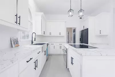 17527 Sandy Cliffs Drive, Houston, TX 77090 - Photo 11