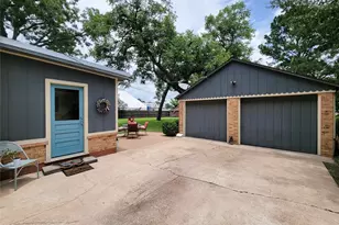 505 S Jackson St, Brenham, TX 77833 - Photo 21