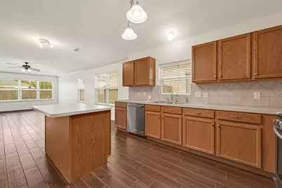 18314 Valiant Brook Court, Humble, TX 77346 - Photo 13