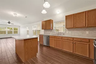 18314 Valiant Brook Ct, Humble, TX 77346 - Photo 13