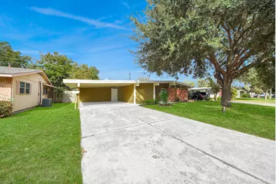 5326 Heatherbrook Drive, Houston, TX 77045 - Photo 5