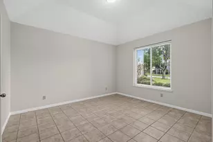 19034 Canyon River Ln, Houston, TX 77084 - Photo 11