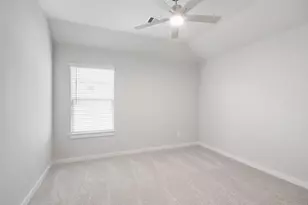 3216 Bushy Hawthorn Dr, Conroe, TX 77301 - Photo 15