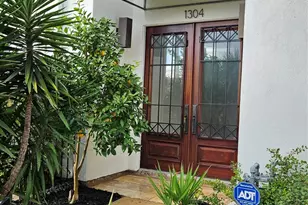 1304 W Dallas St, Houston, TX 77019 - Photo 3