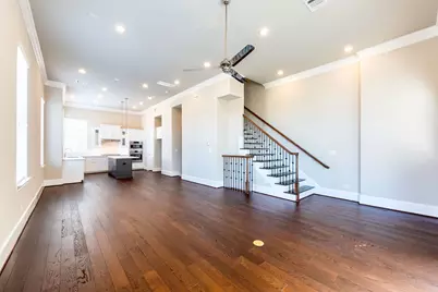 6054 Kansas Street, Houston, TX 77007 - Photo 9