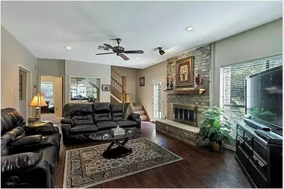 2442 Hodges Bend Circle, Sugar Land, TX 77479 - Photo 9