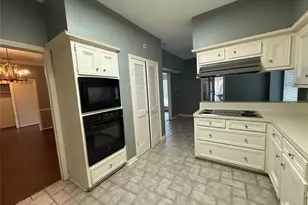 2442 Hodges Bend Cir, Sugar Land, TX 77479 - Photo 43