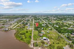939 17th Street St, Dickinson, TX 77539 - Photo 1