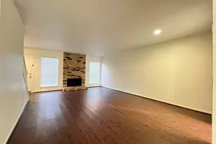 9901 Sharpcrest St, Houston, TX 77036 - Photo 3