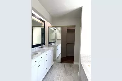 15806 Oak Mountain Drive, Houston, TX 77095 - Photo 19