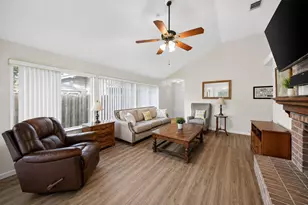 11826 Westlock Dr, Tomball, TX 77377 - Photo 7