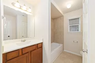 8919 Inglebrook Ln, Houston, TX 77083 - Photo 25