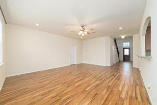8919 Inglebrook Ln, Houston, TX 77083 - Photo 15