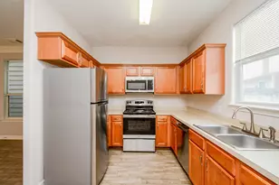 10347 Panther Point Dr, Houston, TX 77099 - Photo 7