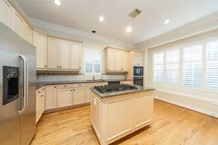 6318 Elm Ct, Bellaire, TX 77401 - Photo 9