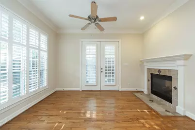 6318 Elm Court, Bellaire, TX 77401 - Photo 7