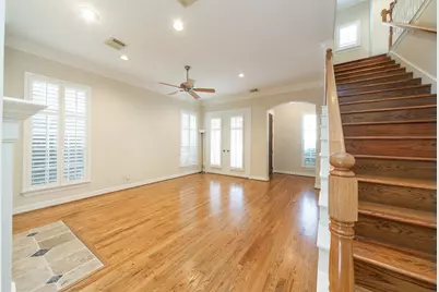 6318 Elm Court, Bellaire, TX 77401 - Photo 5