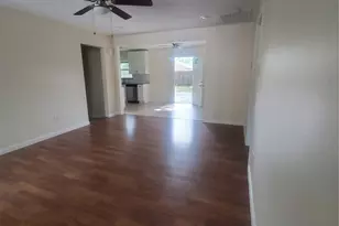 2914 Staples St, Houston, TX 77026 - Photo 3