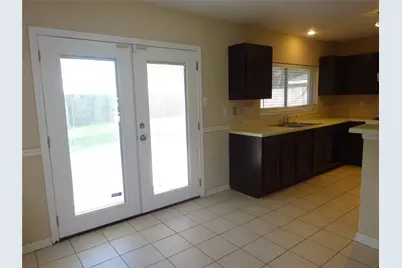 9631 E Savile Circle, Houston, TX 77065 - Photo 7