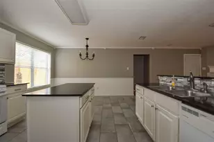 26986 Crown Haven Dr, Kingwood, TX 77339 - Photo 7
