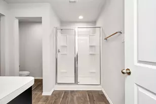 9878 Laurel Lake Ln, Conroe, TX 77384 - Photo 19