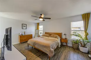 10314 Russell Pines Dr, Rosharon, TX 77583 - Photo 27