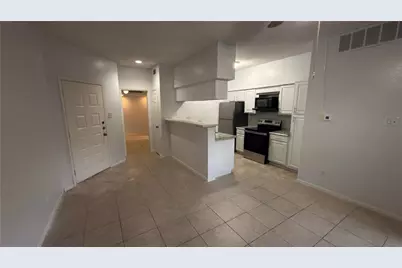 10855 Meadowglen Lane #1009, Houston, TX 77042 - Photo 7