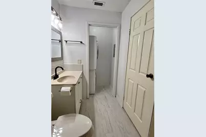 10855 Meadowglen Lane #1009, Houston, TX 77042 - Photo 17