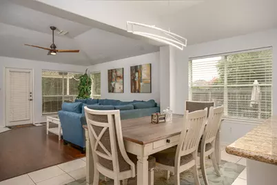 1828 Barretts Glen Drive, Pearland, TX 77581 - Photo 9