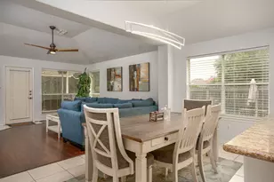 1828 Barretts Glen Dr, Pearland, TX 77581 - Photo 9