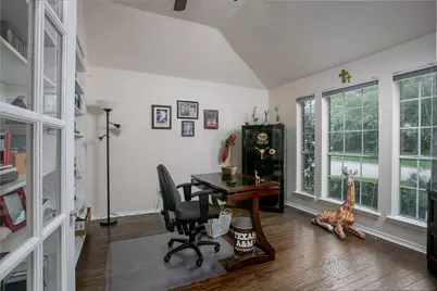 1828 Barretts Glen Drive, Pearland, TX 77581 - Photo 3