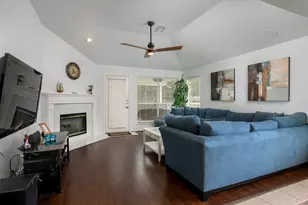 1828 Barretts Glen Dr, Pearland, TX 77581 - Photo 13