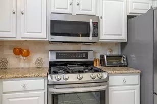 1828 Barretts Glen Dr, Pearland, TX 77581 - Photo 11